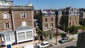 A VENDRE DINARD MAISON EN CENTRE-VILLE