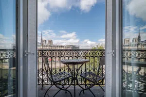 Appartement à Paris 4e Arrondissement — vignette 4