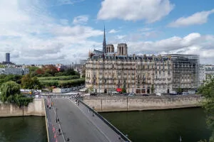 Appartement à Paris 4e Arrondissement — vignette 17