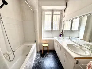 Appartement à Paris 6e Arrondissement — vignette 14