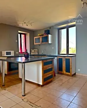 Maison à Saint-Didier — vignette 4
