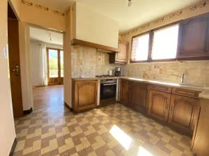 Maison à Les Échelles — vignette 8
