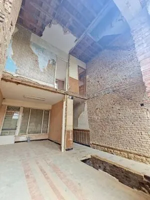 LOMME - Rare : Bâtisse à fort potentiel, 187 m² à réinventer