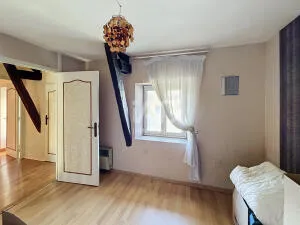 Maison à Parthenay-de-Bretagne — vignette 14