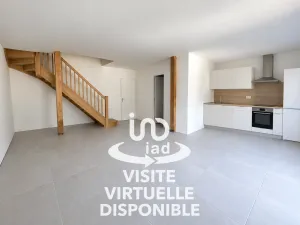 Maison de ville avec potentiel évolutif