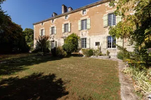 Propriété à Agonac — vignette 2