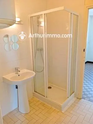 Appartement à Lyon 8e Arrondissement — vignette 6