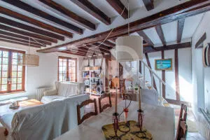 Maison à Noyers — vignette 3