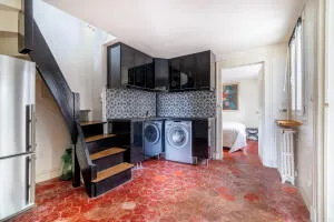 Appartement à Paris 4e Arrondissement — vignette 8