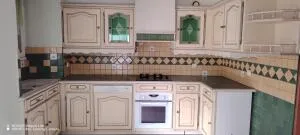 NOUÂTRE - MAISON - T7 136M² - DEPENDANCES - A RAFFRAICHIR