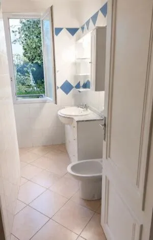 Maison à Aubenas — vignette 8