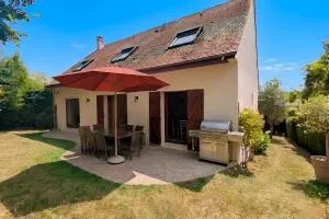 Maison familiale 5 chambres – 149 m² habitables – Jardin – Gare à pied