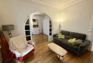 Appartement à Paris 17e Arrondissement — vignette 3