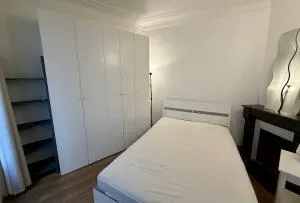 Appartement à Paris 17e Arrondissement — vignette 7