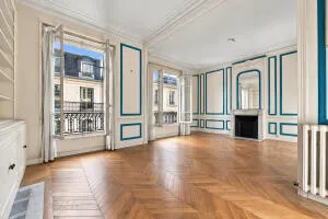 APPARTEMENT CANAL SAINT MARTIN